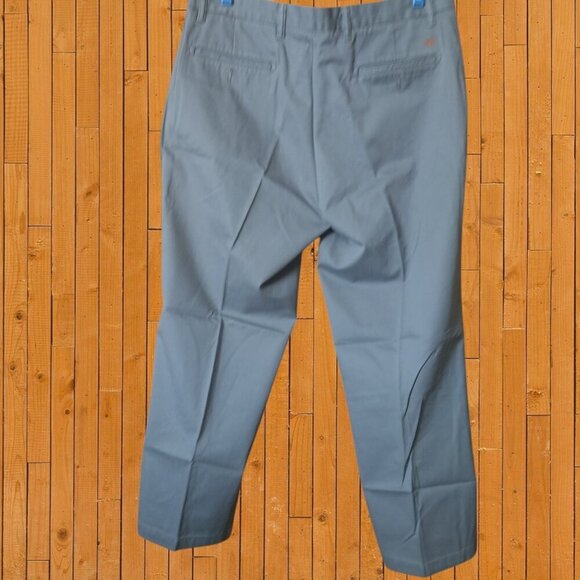 DOCKERS Men's Size 36 X 29 Gray Flat Front Casual Dress Pants Outdoor Chino - Picture 4 of 4